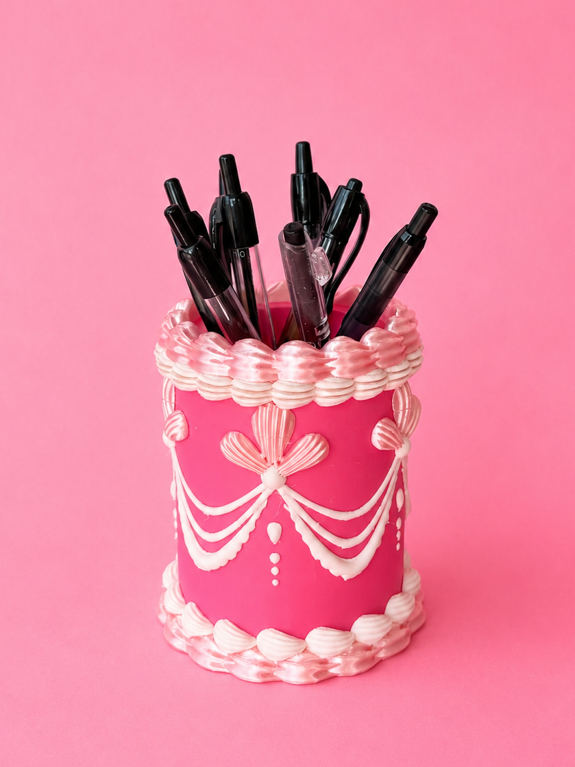 Pink Vintage Cake Pencil & Pen Holder